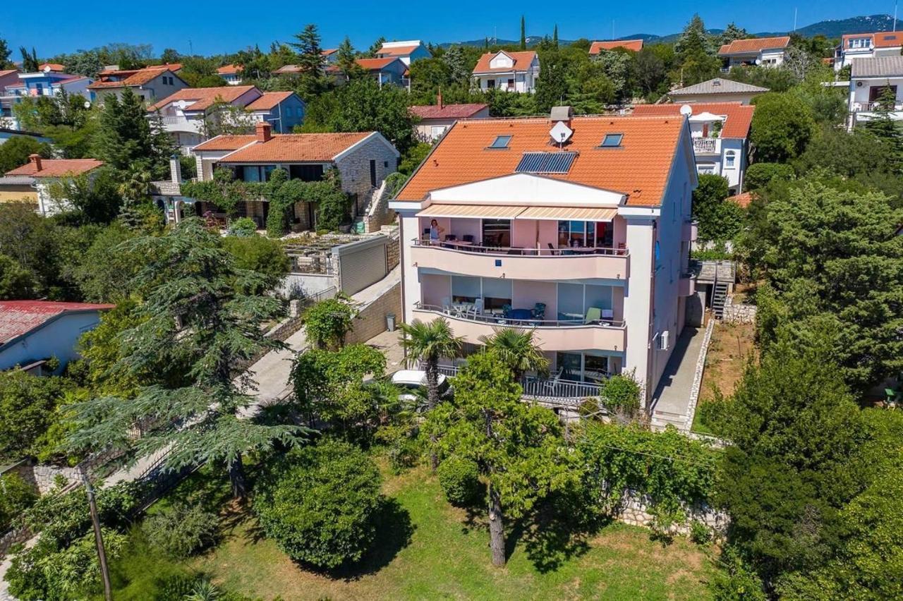 Apartments La Mer Novi Vinodolski Exterior foto