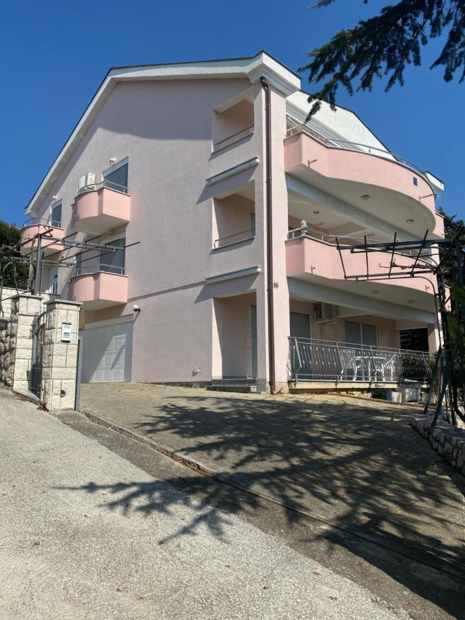 Apartments La Mer Novi Vinodolski Exterior foto